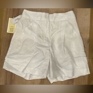 Aritzia White Linen Shorts